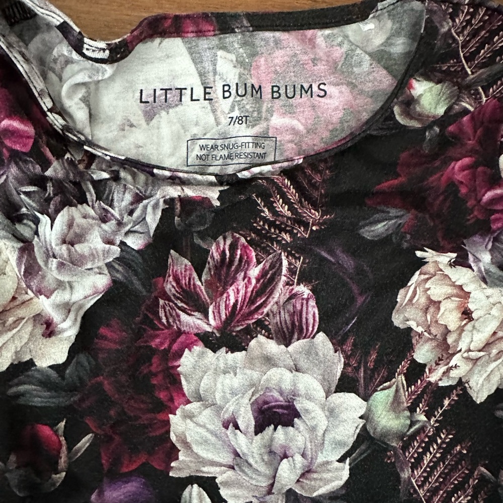 Bums and Roses bamboo bundle 3 tops and 2 leggings Girls size 7/8 - Picture 5 of 6